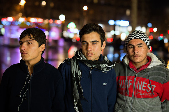 Afghani refugees ignored in Paris –