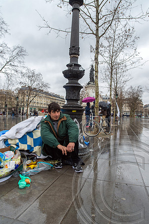 Afghani refugees ignored in Paris –