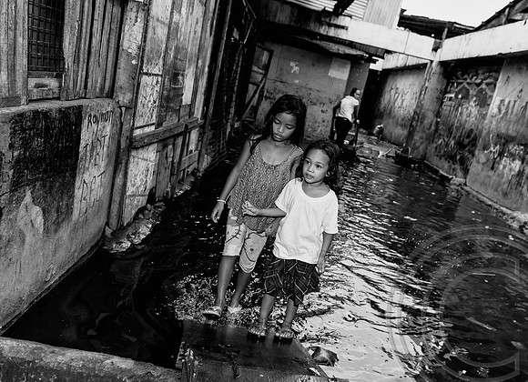 Manila: Philippines, No end to misery at Manila’s ”Happyland” slums