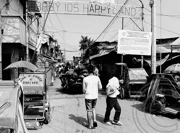 Manila: Philippines, No end to misery at Manila’s ”Happyland” slums