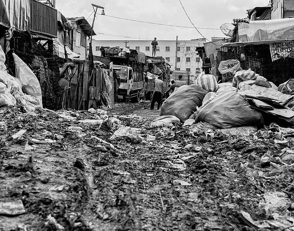 Manila: Philippines, No end to misery at Manila’s ”Happyland” slums